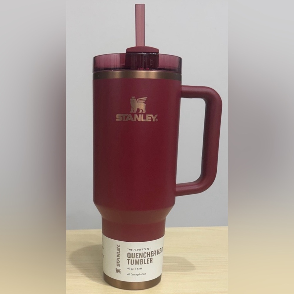 Stanley Quencher H2.0 Tumbler - Burgundy